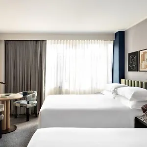 Hilton Garden Times Square New York